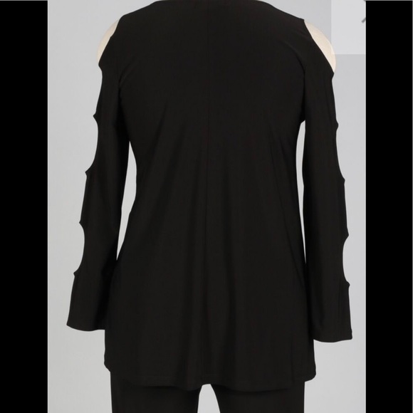 NWT Sun Kim Black Cold Shoulder Tunic sz Small - Picture 3 of 6
